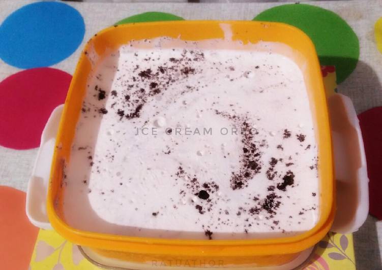 Cara Gampang Membuat Ice cream oreo yang Bikin Ngiler