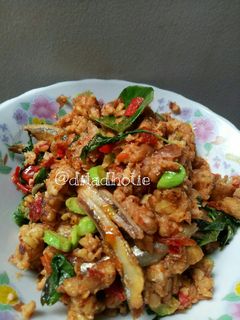 Foto resep Sambel tempe pete kemangi