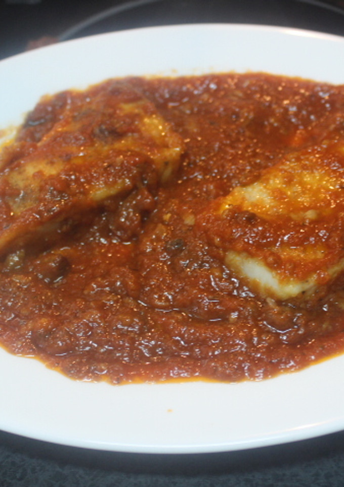Una foto de Merluza con tomate