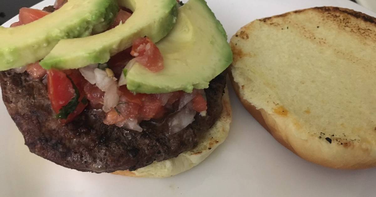 Taco burgers Recipe by 🌈NinjaMommaKitchen🌈 - Cookpad