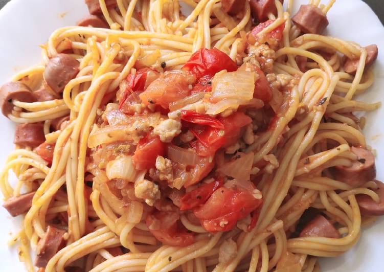 Steps to Make Award-winning Sausage Spaghetti