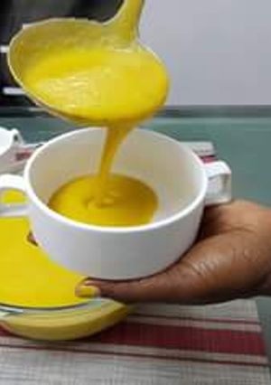 A picture of Butternut soup.