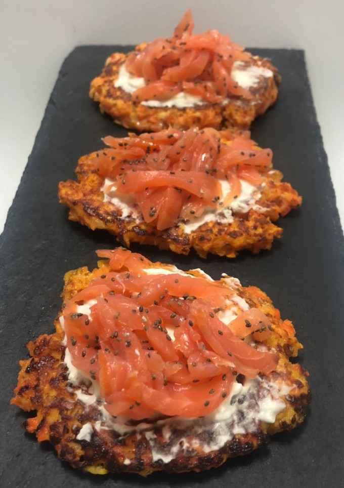 Una foto de Tortitas de boniato y zanahoria
