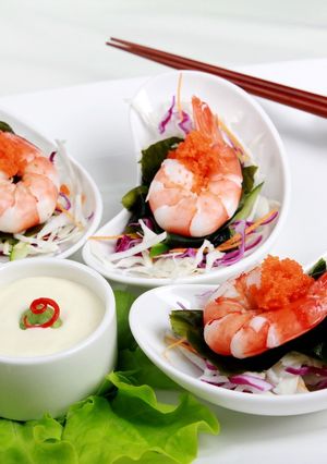 Hình của món Salad wakame trứng tôm.