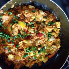 A picture of Mushroom soya paneer.