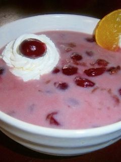 Meggyleves recept fotója