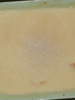 Una foto de Sémola con leche y caramelo