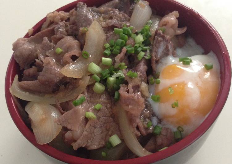 Gyudon ข้าวหน้าเนื้อ