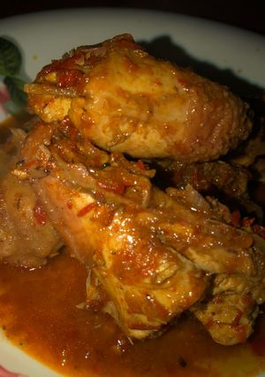 A picture of Chicken pepper soup.