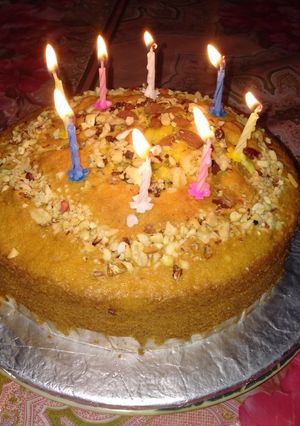 A picture of Dry fruit cake.