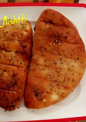 A picture of Stuffed garlic Bread #starters.