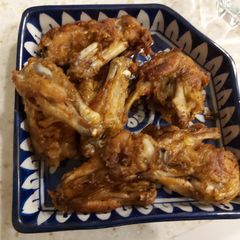 A picture of Spicy Wings.