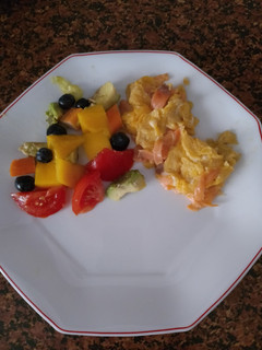 Una foto de Revuelto de Salmón ahumado