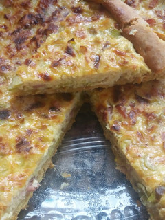 Una foto de Tarta de puerros / panceta