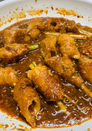 Hình của món Ruột heo chay lụi sả.