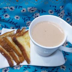 A picture of French Toast.