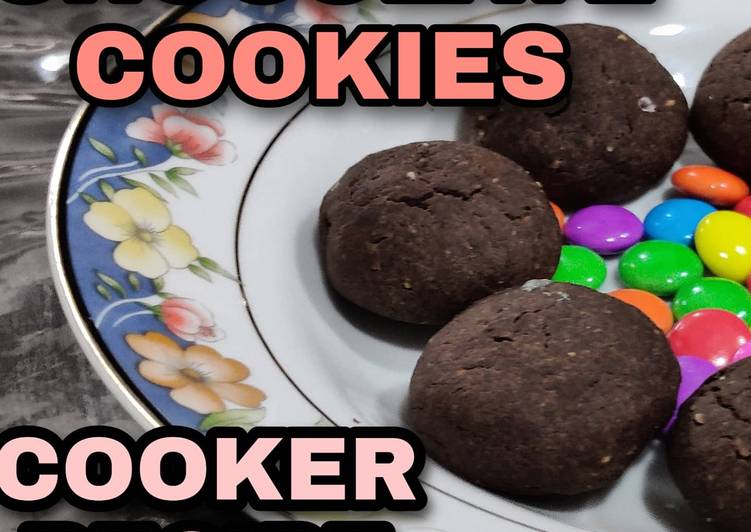 How to Make Super Quick Homemade Chocolate Cookies Eggless