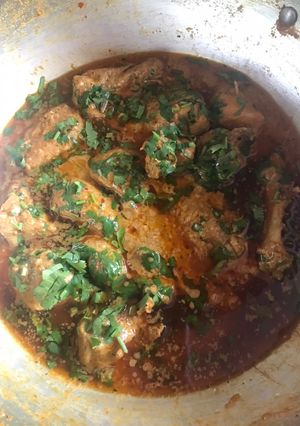 A picture of Chicken makhni karahi #ramadan.