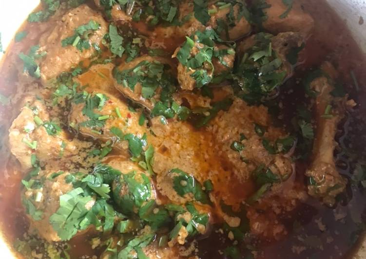Step-by-Step Guide to Prepare Award-winning Chicken makhni karahi #ramadan