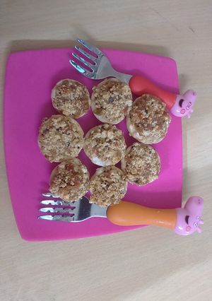 A picture of Paneer stuffed mushrooms.
