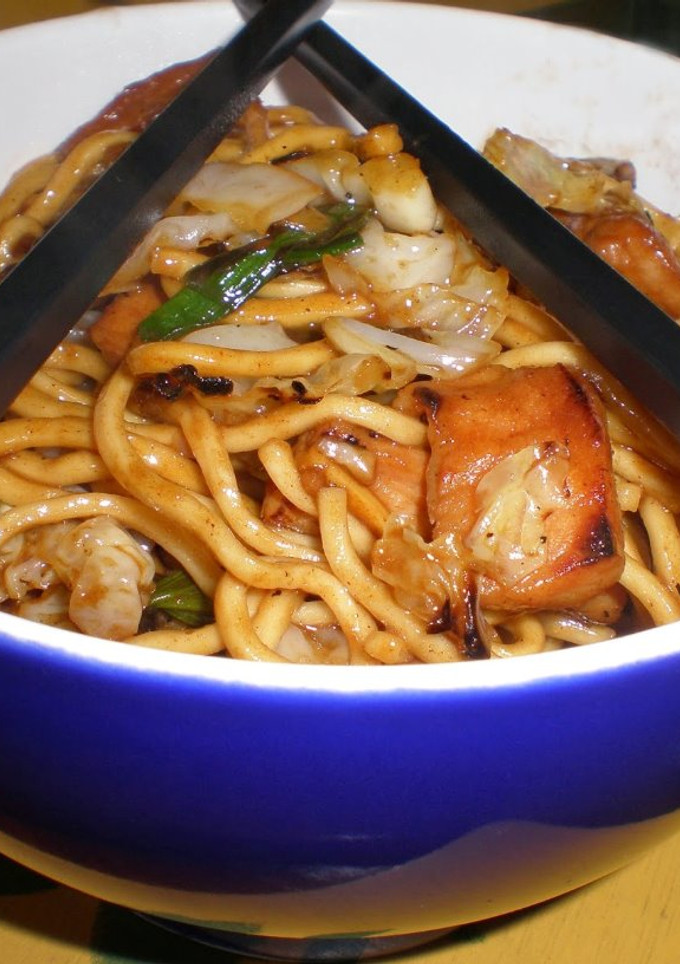 Una foto de Lo mein
