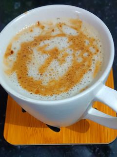 हॉट कैपुचिनो कॉफ़ी (Hot Cappuccino Coffee) रेसिपी मुख्य फोटो