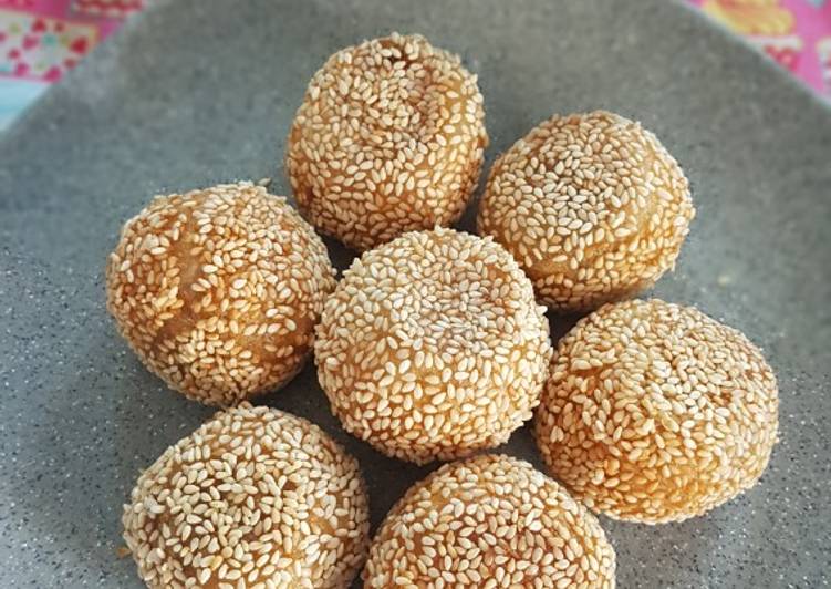 Onde-onde kacang ijo renyah menul