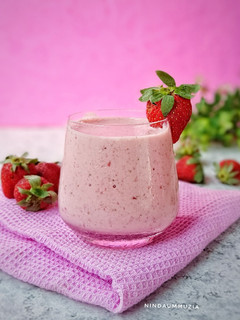 Foto resep Strawberry Yoghurt Smoothie