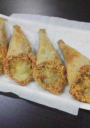 A picture of Maggi cones.