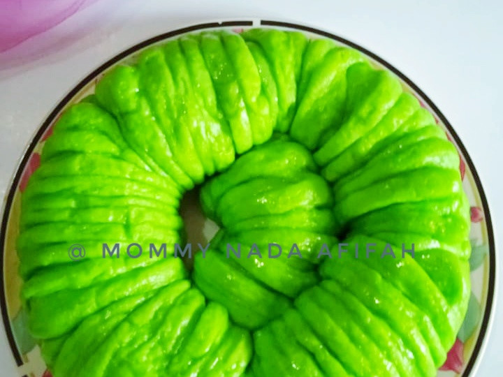 Langkah Mudah untuk Membuat Wool Roll Bread Pandan Kukus yang Menggugah Selera