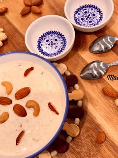 श्रीखंड (Shrikhand recipe in Hindi) रेसिपी मुख्य फोटो