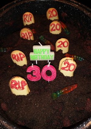 A picture of Grave Yard / Dirt Cake.