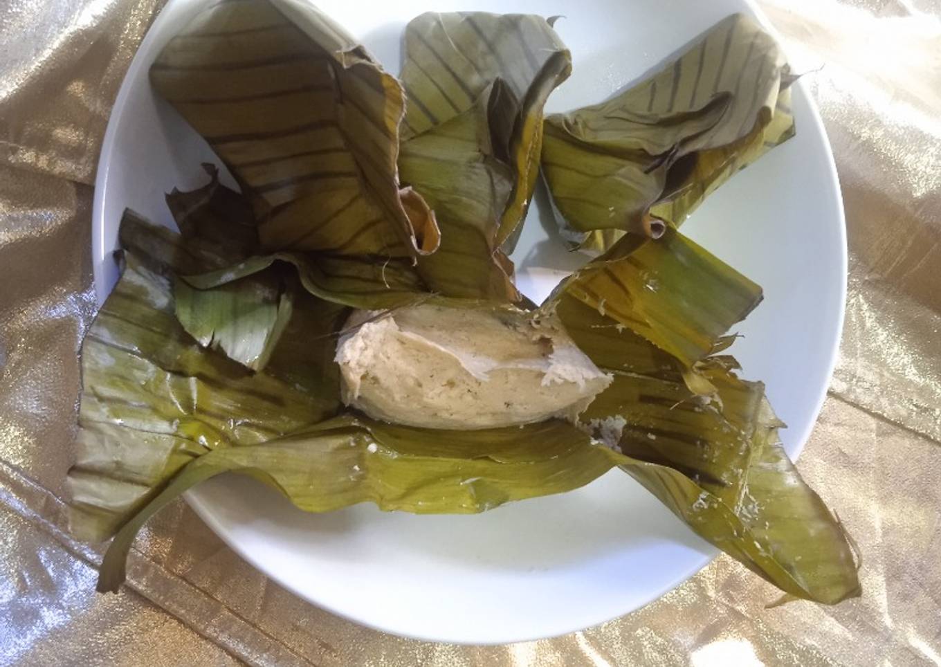 Botok Jamur tiram, tahu, teri