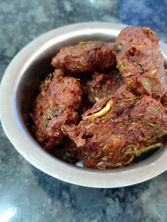 பீட்ரூட் வாழைப்பூ வடை (Beetroot vaazhaipoo vadai recipe in tamil) செய்முறை முக்கிய புகைப்படம்
