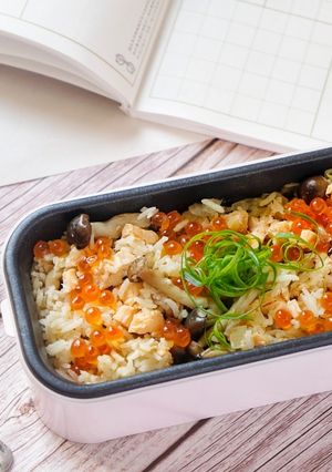 三文魚親子炊飯 的食譜成品照片