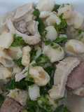 Sopa de mote con panceta y ternera