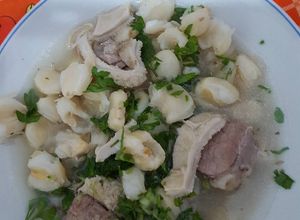 Foto principal de Sopa de mote con panceta y ternera