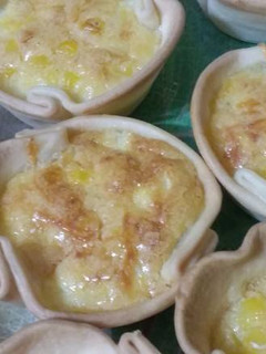 Una foto de Canastas de choclo, queso y crema