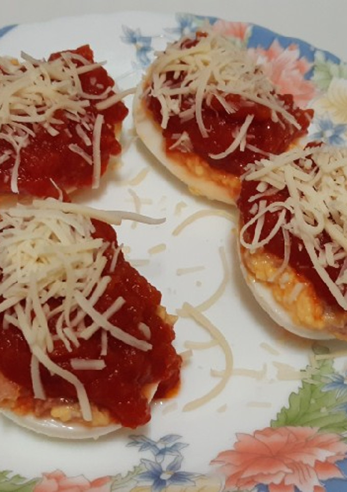 Una foto de Huevos rellenos de jamón cocidos en airfryer