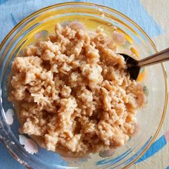 A picture of Milk cake.