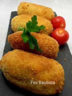 Una foto de Croquetas de carne de cocido