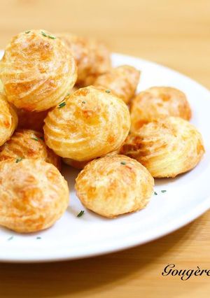 鹹乳酪泡芙 gougere 的食譜成品照片