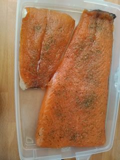Una foto de Salmón y bacalao ahumado