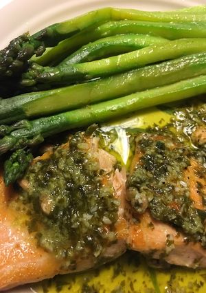 A picture of Salmon with Basil Sauce.