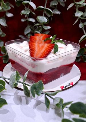 عکسی از دستور تیرامیسو توت فرنگی (تکنفره)😋