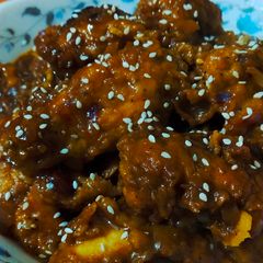A picture of Orange Chicken.