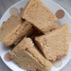 A picture of Eggless Wheat cake.