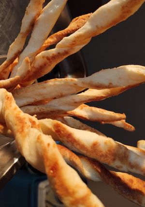 Una foto de Grisines de queso