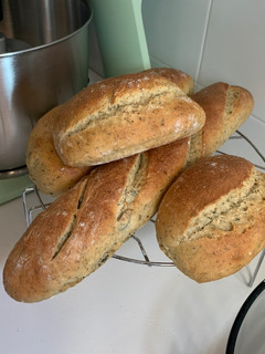 Una foto de Pan de pipas de calabaza