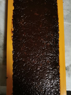Una foto de Turrón de chocolate negro con barquillos